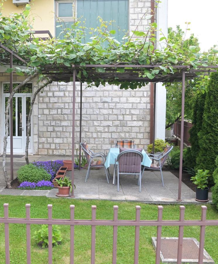 Apartman Simovic تريبينيي المظهر الخارجي الصورة